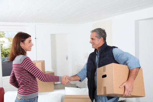 Local delivery and collection service in Cranford area
