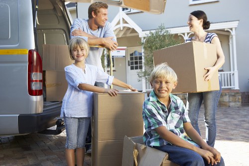 Careful loading and transport for home moves in Cranford