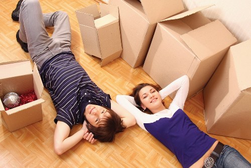 Local Cranford moving van for home and business transport